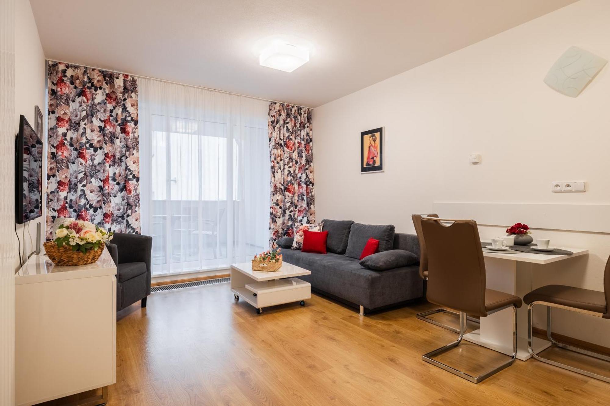 Apartmany Viva Třeboň Exterior foto