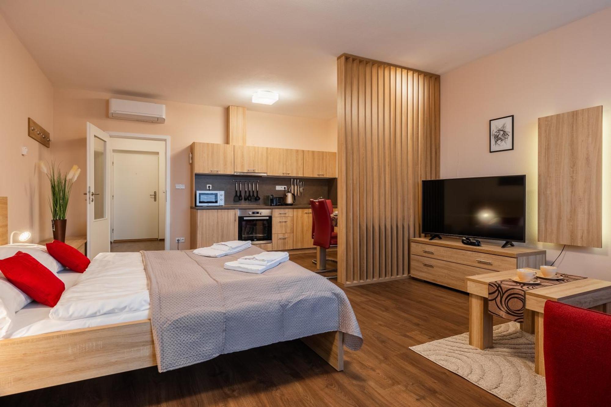 Apartmany Viva Třeboň Exterior foto
